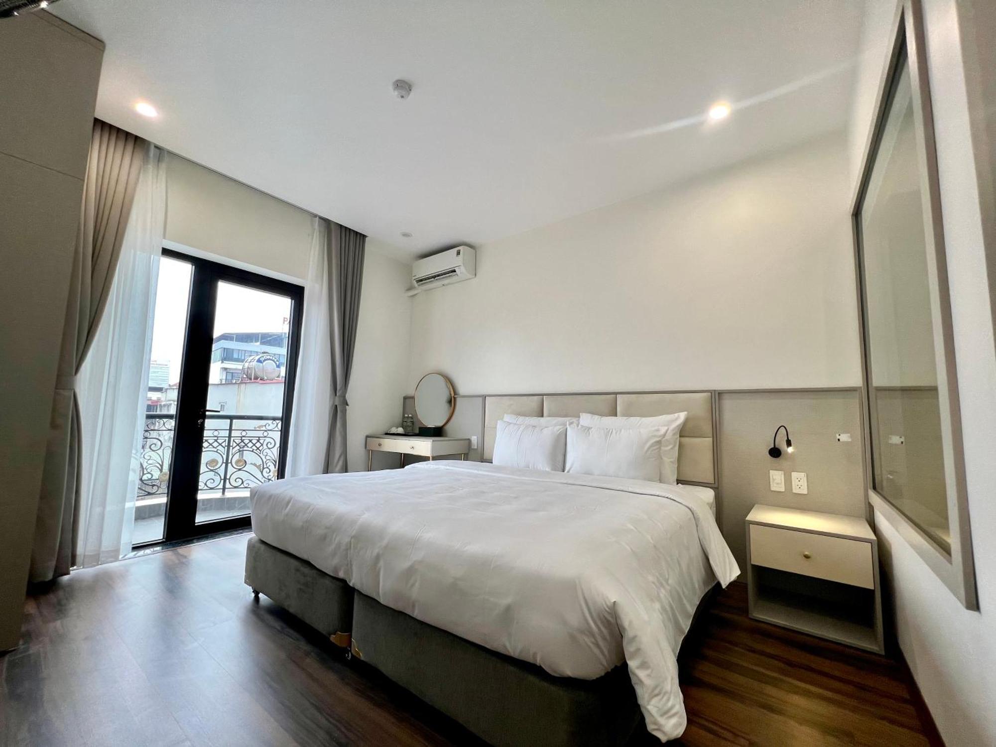 Grand Dragon Noi Bai Hotel Hanoi Esterno foto